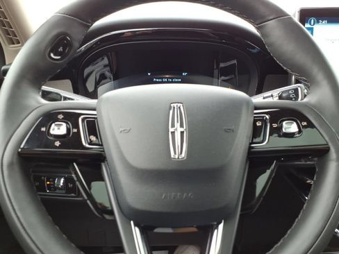 Used 2025 Lincoln Corsair Grand Touring w/ Equipment Group 302A AWD/4WD image 21