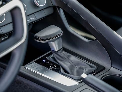 New 2026 Hyundai Elantra SE FWD image 23