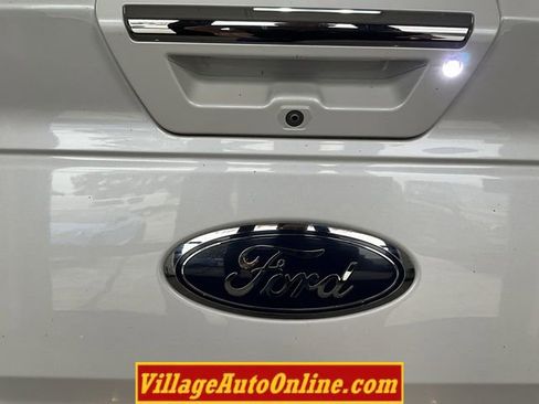 Used 2017 Ford F150 Lariat w/ Equipment Group 502A Luxury image 40