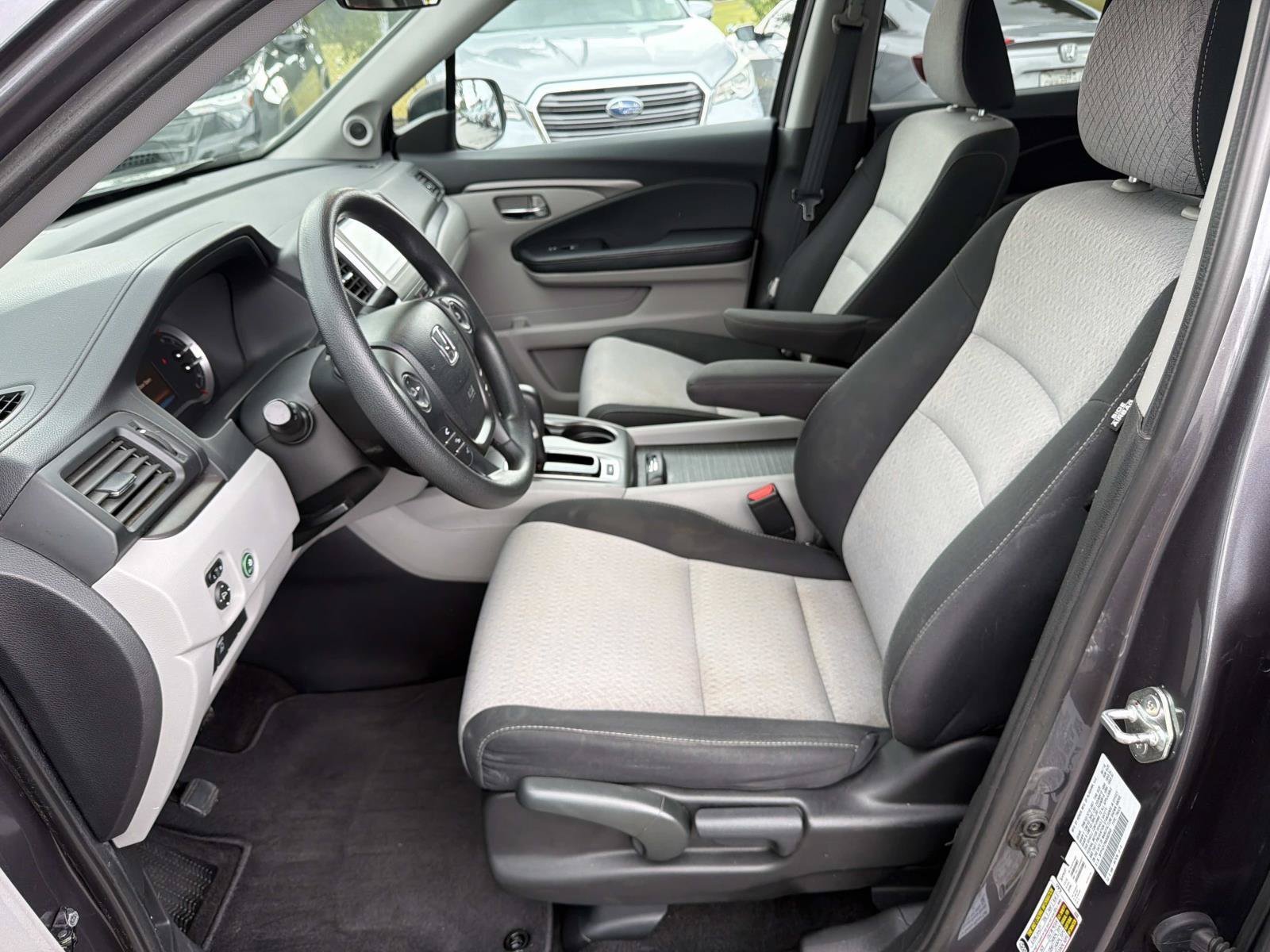 Used 2019 Honda Ridgeline RT image 2