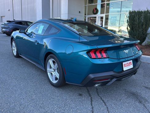 New 2026 Ford Mustang Coupe image 4