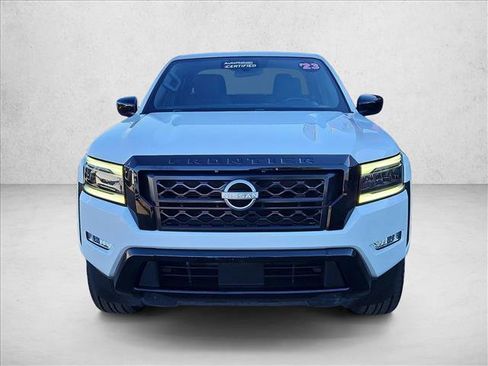 Used 2023 Nissan Frontier SV w/ Midnight Edition Package image 2