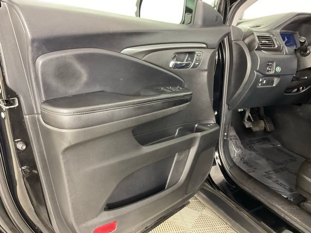 Used 2022 Honda Pilot Special Edition image 13
