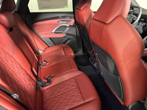 New 2026 Audi SQ5 Prestige AWD/4WD image 11
