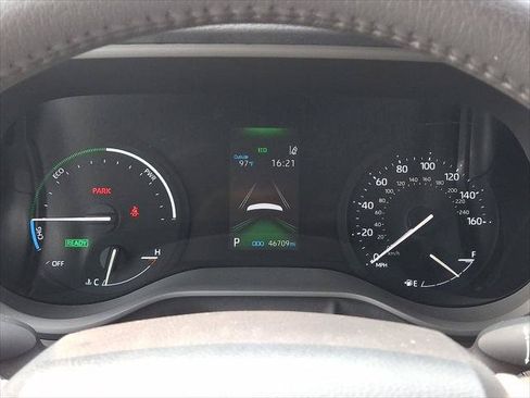 Certified 2023 Toyota Sienna XLE FWD image 14