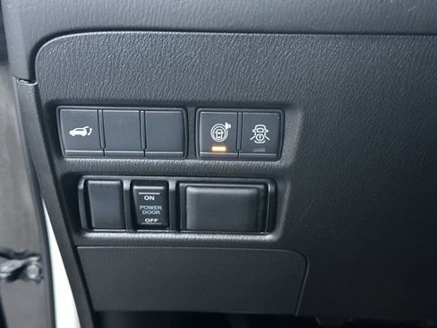 Used 2020 Nissan Armada SL w/ Premium Package image 30