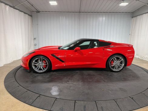 Used 2016 Chevrolet Corvette Stingray Coupe w/ 2LT Preferred Equipment Group image 2