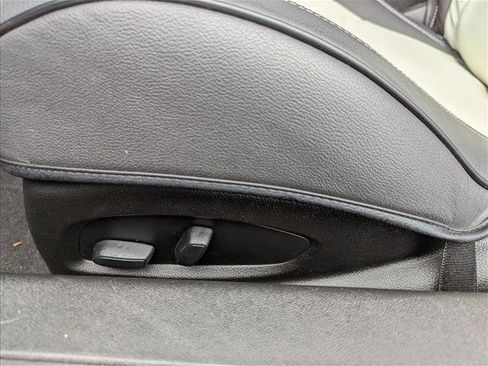 Used 2021 Chevrolet Camaro LT w/ RS Package image 11