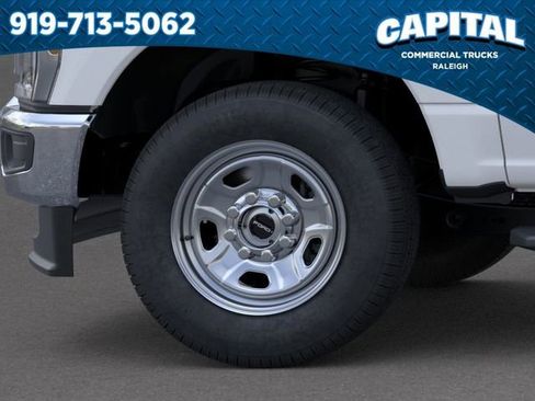 New 2026 Ford F350 XL w/ XL Chrome Package AWD/4WD image 19