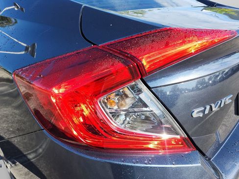 Used 2019 Honda Civic LX image 15