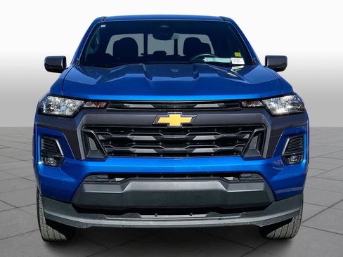 Used 2023 Chevrolet Colorado LT w/ LT Convenience Package image 3