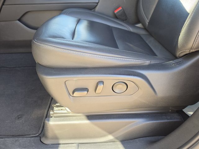 Used 2024 Chevrolet Tahoe LT RWD image 18