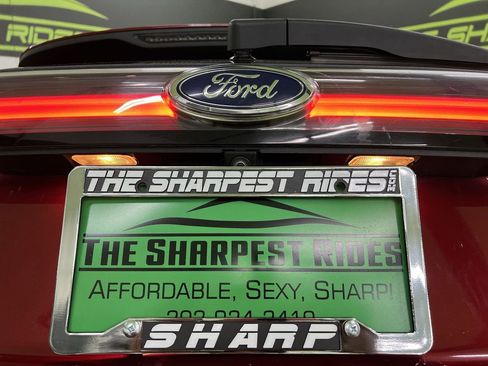 Used 2015 Ford Edge Titanium image 12