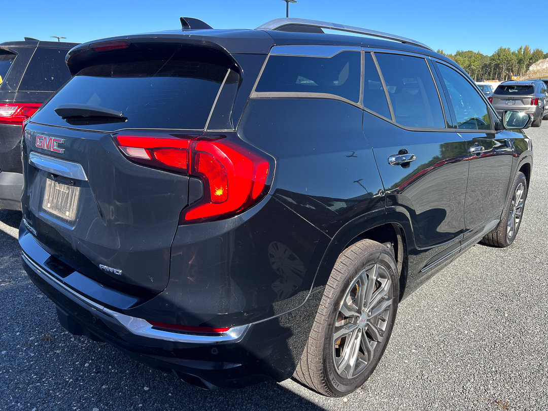 Used 2018 GMC Terrain Denali w/ Advanced Safety Package AWD/4WD image 6