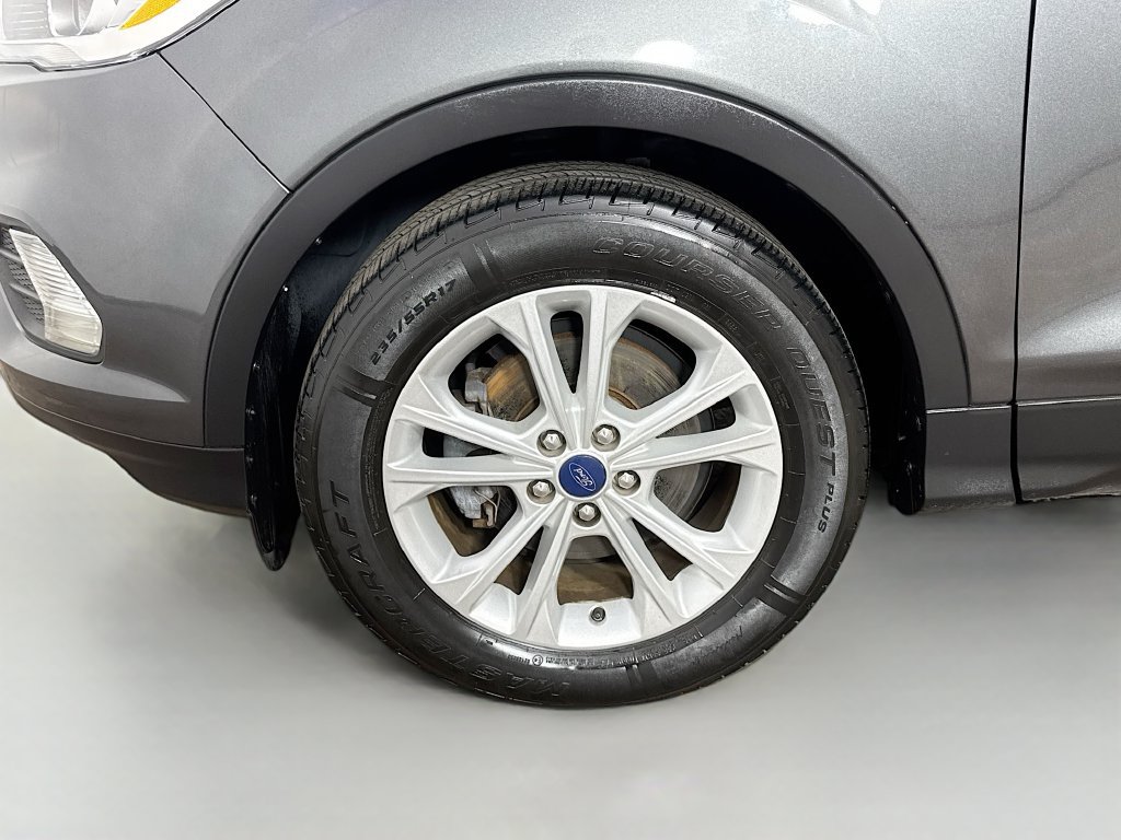 Used 2019 Ford Escape SEL FWD image 33