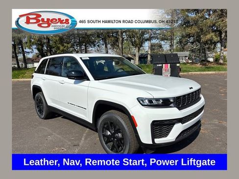 New 2026 Jeep Grand Cherokee Altitude AWD/4WD image 1