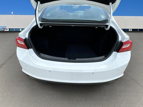 Used 2024 Chevrolet Malibu LS w/ Driver Confidence Package FWD image 22