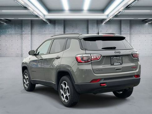 Used 2022 Jeep Compass Trailhawk AWD/4WD image 4