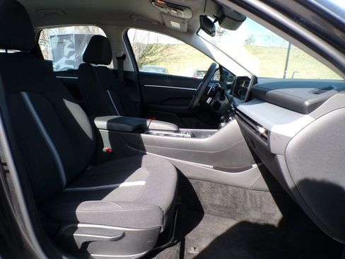 Used 2025 Hyundai Sonata SEL image 17