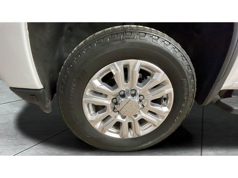 Certified 2022 GMC Sierra 2500 Denali w/ Denali Ultimate Package image 18