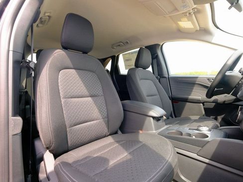 New 2025 Ford Escape Active image 17