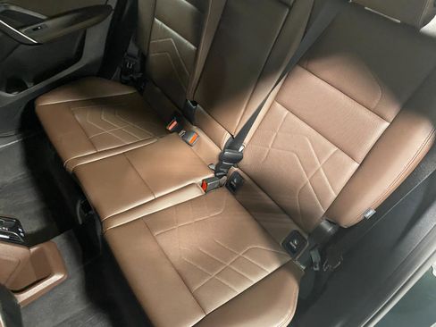 Certified 2025 BMW X1 xDrive28i w/ Technology Package image 11