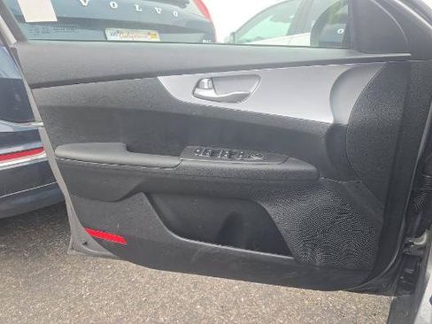 Used 2024 Kia Forte LXS FWD image 14