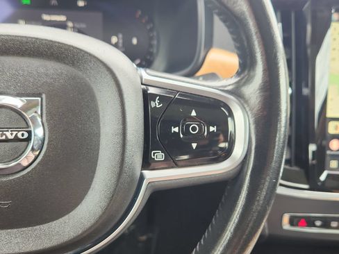 Used 2022 Volvo S90 B6 Momentum AWD/4WD image 18