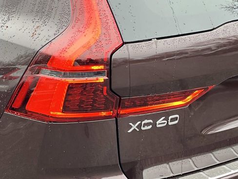 New 2026 Volvo XC60 B5 Plus w/ Climate Package image 10