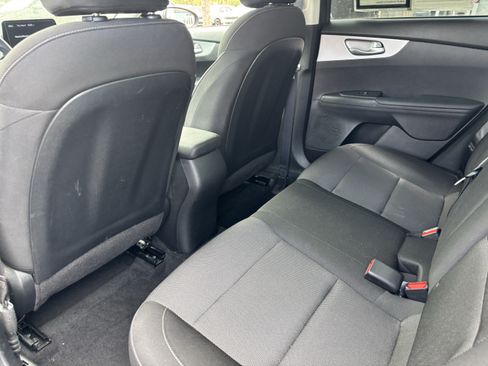 Certified 2023 Kia Forte LXS FWD image 15