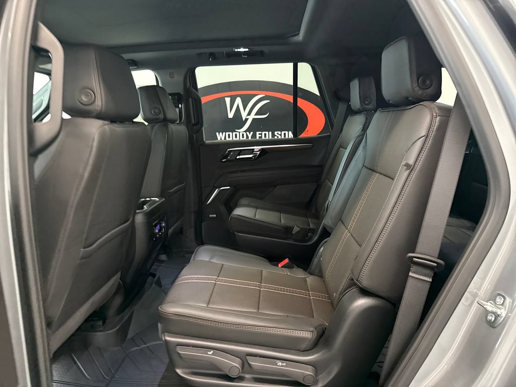 New 2026 Chevrolet Tahoe High Country AWD/4WD image 14