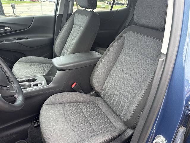 Certified 2024 Chevrolet Equinox LT FWD image 31