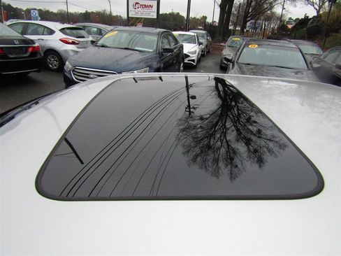 Used 2009 Ford Fusion SEL image 13