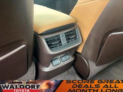 Used 2021 Lexus ES 350 w/ Premium Package image 40