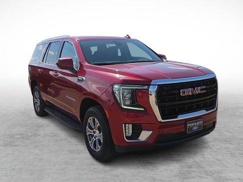 Used 2021 GMC Yukon SLE AWD/4WD image 1