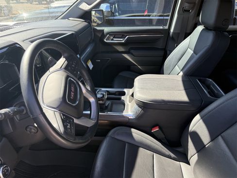 Used 2025 GMC Sierra 1500 SLT w/ SLT Premium Plus Package image 7