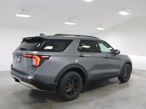 New 2026 Ford Explorer Tremor AWD/4WD image 8