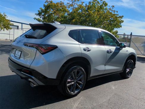 Certified 2025 Acura ADX A-Spec image 4