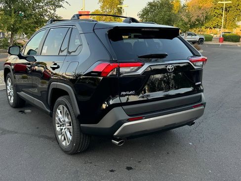 New 2025 Toyota RAV4 Limited image 4