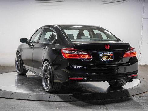 Used 2017 Honda Accord LX image 2