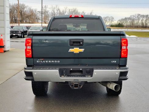 Used 2017 Chevrolet Silverado 2500 LTZ w/ Duramax Plus Package image 7