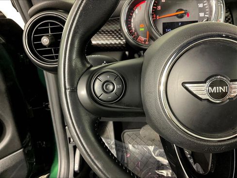 Used 2018 MINI Cooper S FWD image 11