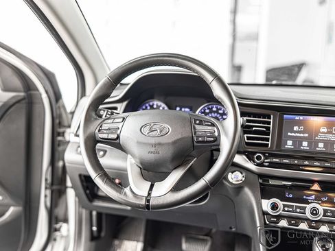 Used 2020 Hyundai Elantra Limited w/ Cargo Package (C1) FWD image 31