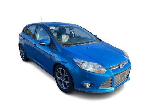 Used 2014 Ford Focus SE w/ Equipment Group 201A image 8
