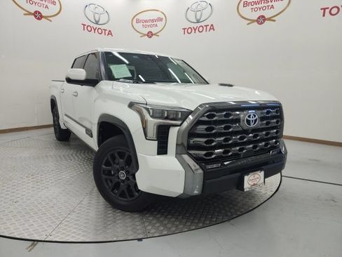 Used 2024 Toyota Tundra Platinum AWD/4WD image 1