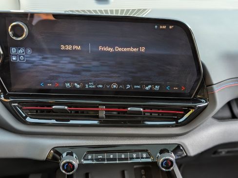 Used 2024 Chevrolet Silverado EV RST image 27