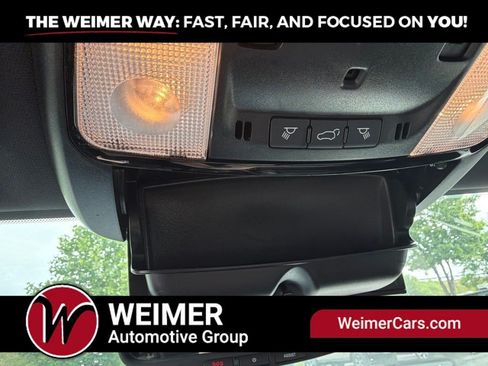 Used 2024 Dodge Durango GT AWD/4WD image 32