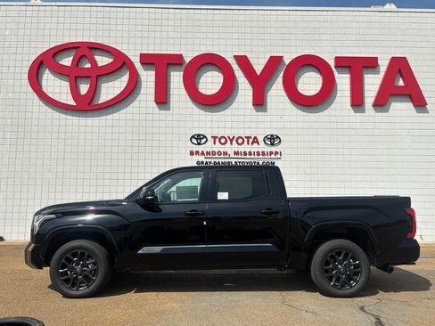 New 2026 Toyota Tundra Platinum image 5