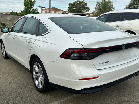 Used 2023 Honda Accord LX image 4