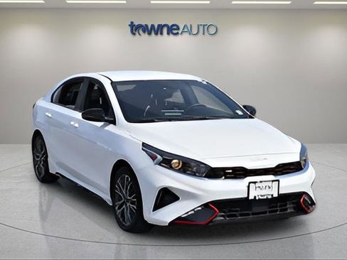 Used 2024 Kia Forte GT-Line FWD image 9